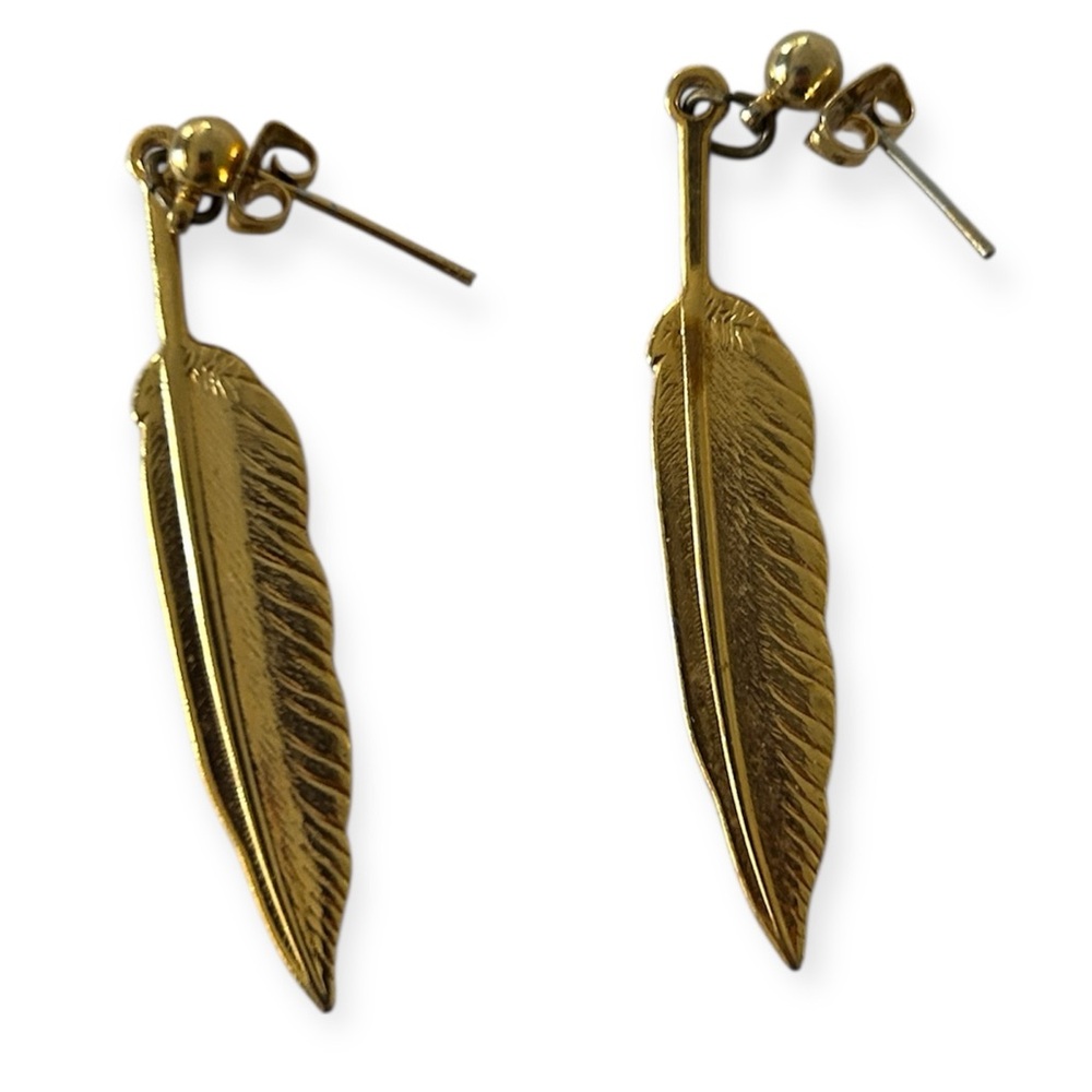 Vintage 80’s Gold Tone Feather Drop Earrings - Picture 4 of 14